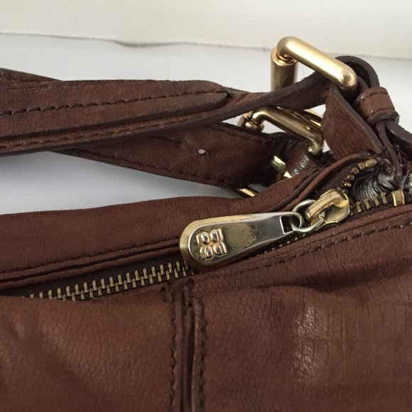 BCBG Maxazria leather shoulder bag - Picture 4 of 8